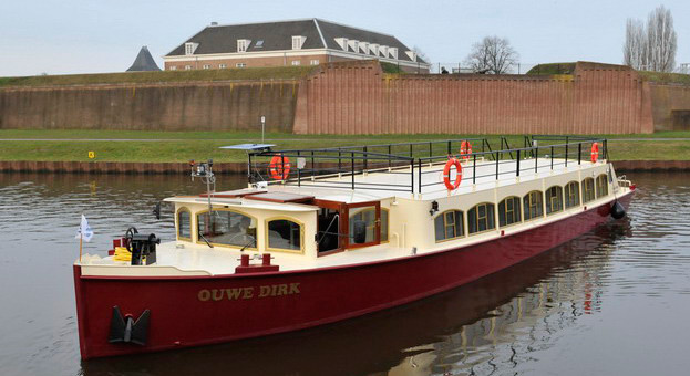 ouwe Dirk boot rederij wolthuis